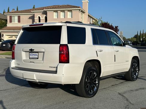 Used 2019 Chevrolet Tahoe Premier RWD image 6