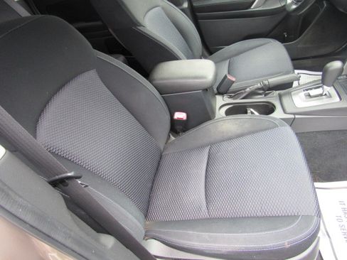 Used 2014 Subaru Forester 2.5i Premium AWD/4WD image 17