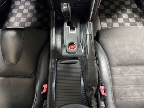 Used 2009 Nissan GT-R Premium AWD/4WD image 32