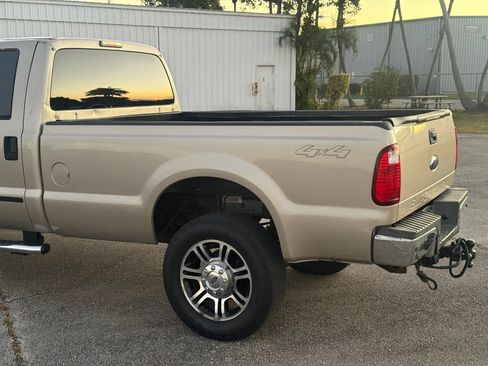 Used 2010 Ford F350 Lariat image 35