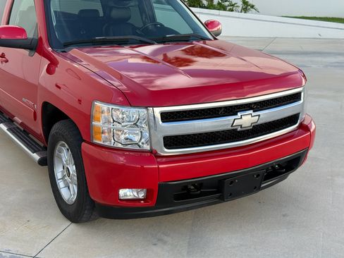 Used 2007 Chevrolet Silverado 1500 LTZ image 52