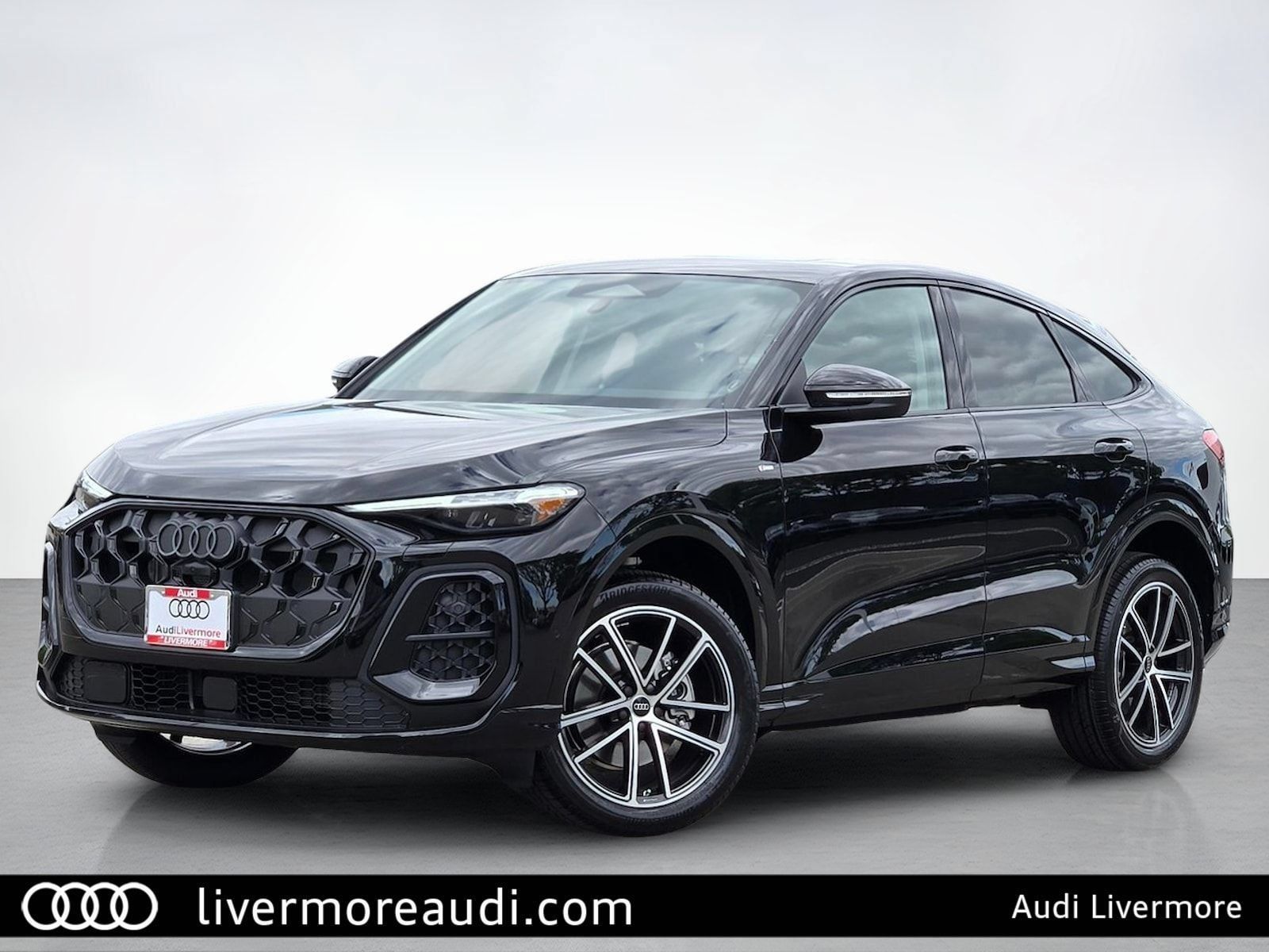 New 2026 Audi Q5 Premium Plus Sportback AWD/4WD image 1