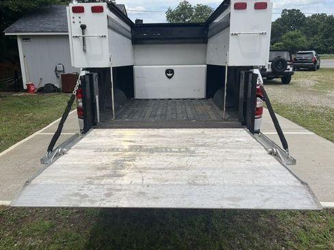 Used 2018 Ford F150 2WD SuperCab XL image 11