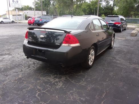 Used 2012 Chevrolet Impala LT FWD image 4