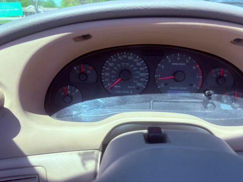 Used 2002 Ford Mustang GT Deluxe image 13