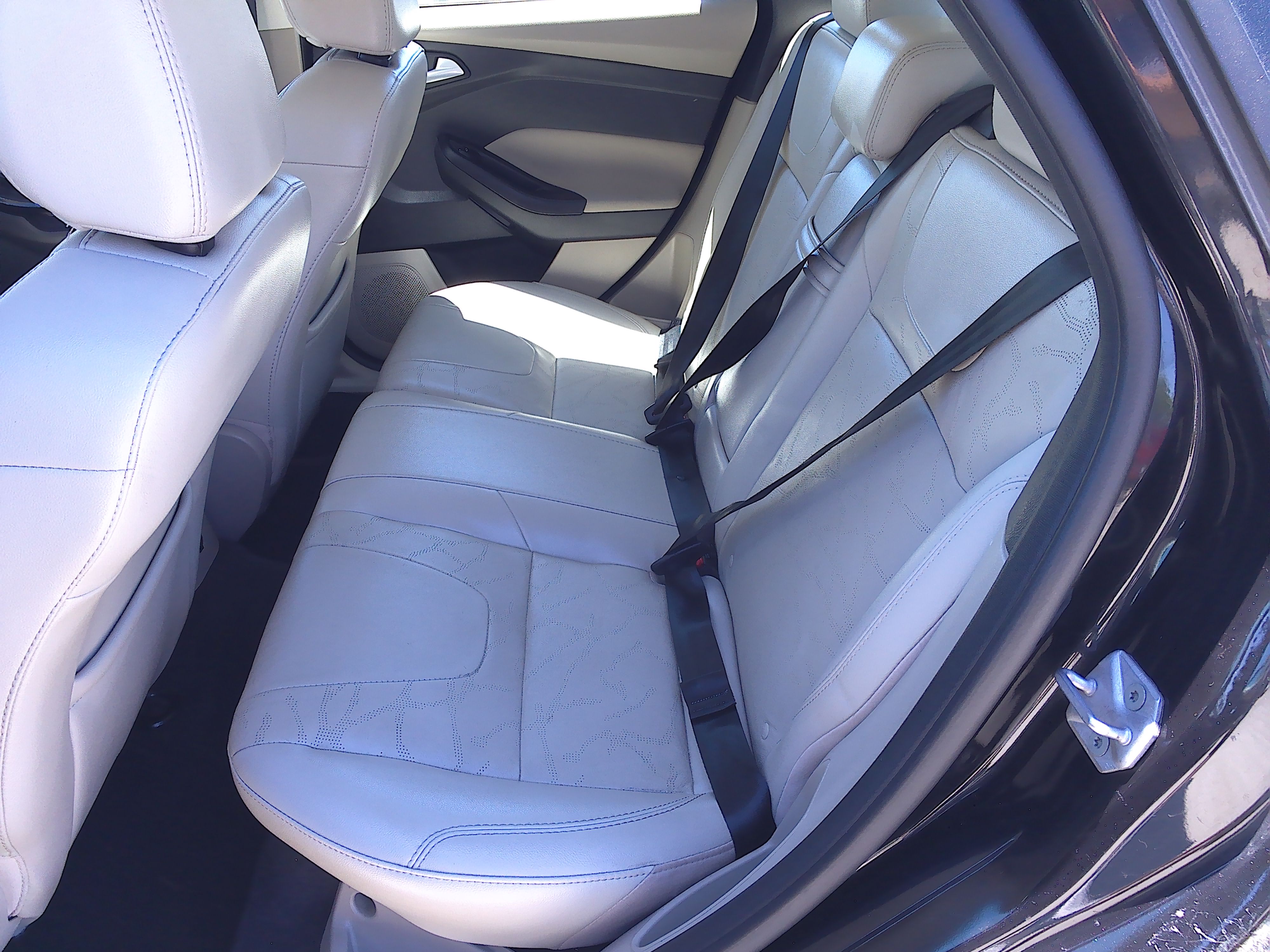 Used 2013 Ford Focus Electric Hatchback FWD image 8