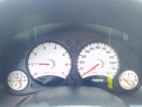 Used 2004 Jeep Liberty Sport image 14