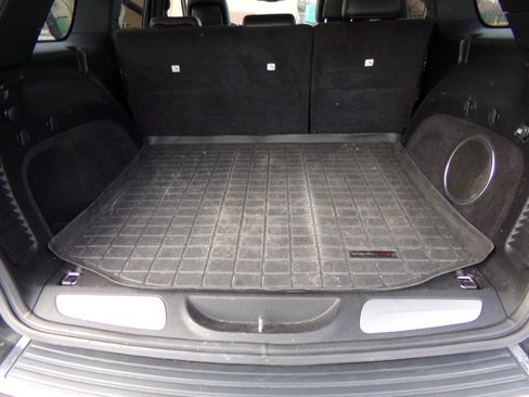 Used 2011 Jeep Grand Cherokee Limited image 12