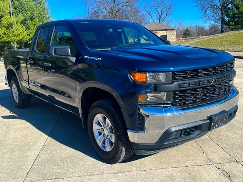 Used 2021 Chevrolet Silverado 1500 W/T image 3