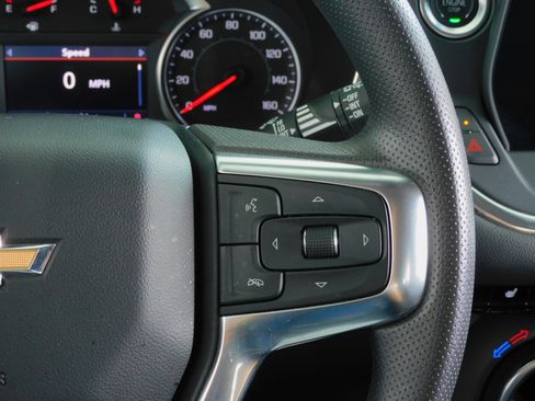 Used 2025 Chevrolet Blazer FWD LT w/ 2LT image 24