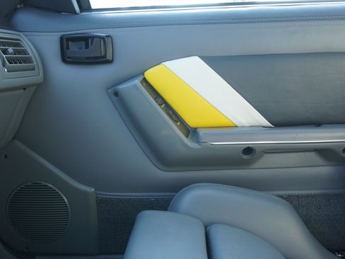 Used 1989 Ford Mustang LX V8 Hatchback RWD image 23