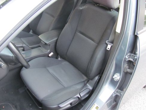 Used 2013 MAZDA MAZDA3 i Touring image 12