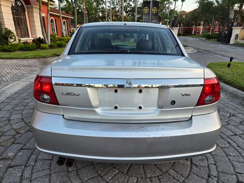 Used 2005 Saturn L-Series L300 image 20