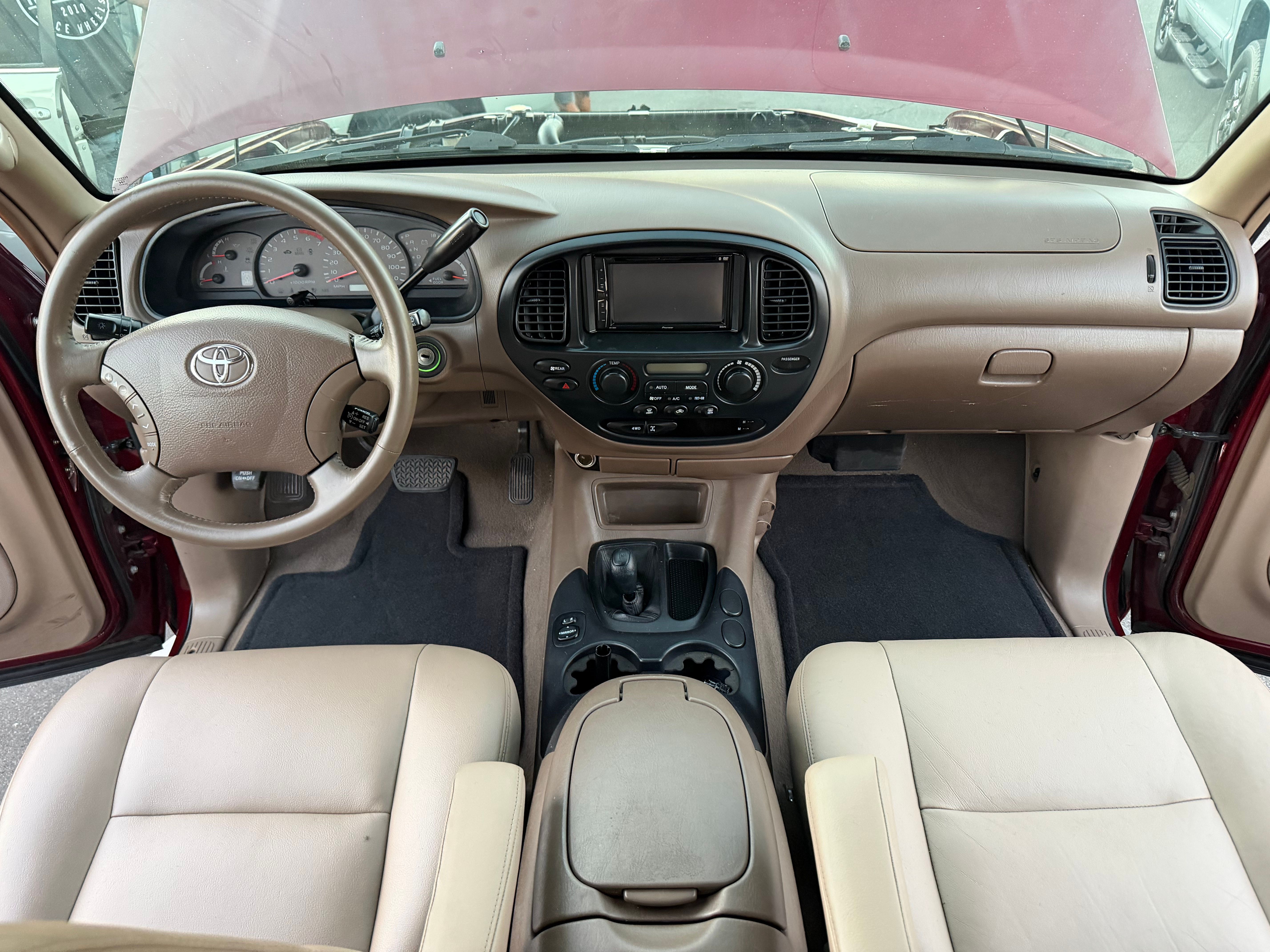Used 2003 Toyota Sequoia 4WD SR5 image 35