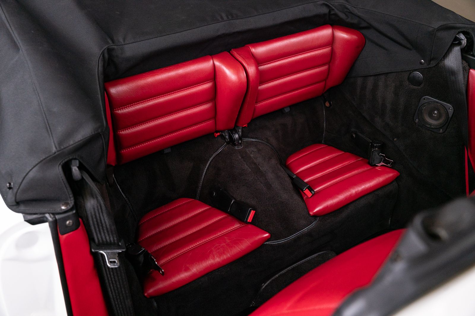Used 1989 Porsche 911 Carrera Cabriolet RWD image 75