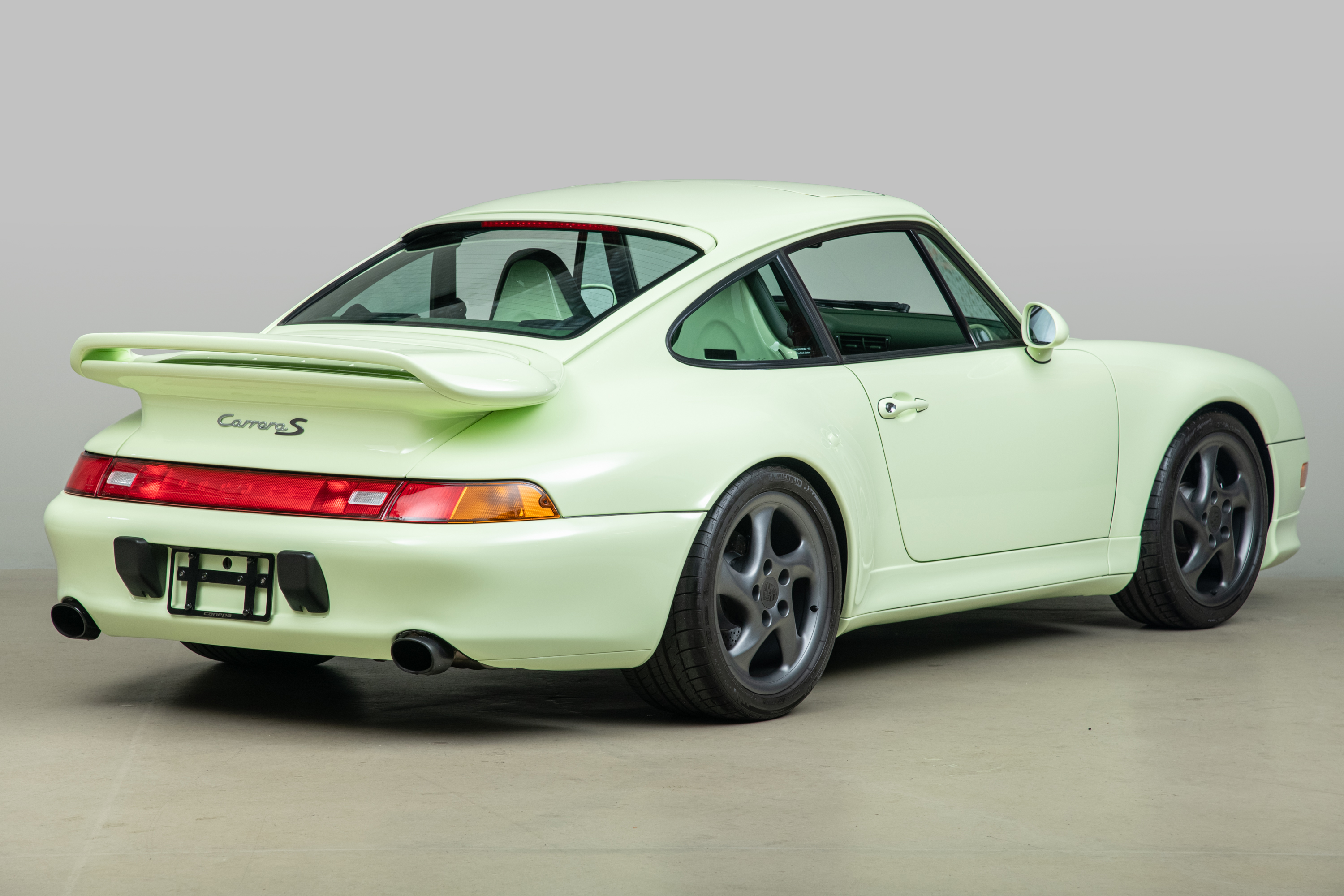 Used 1998 Porsche 911 Carrera S RWD image 9