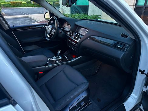 Used 2015 BMW X3 xDrive28i image 16