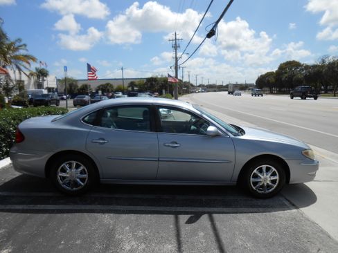 Used 2005 Buick LaCrosse CXL image 6