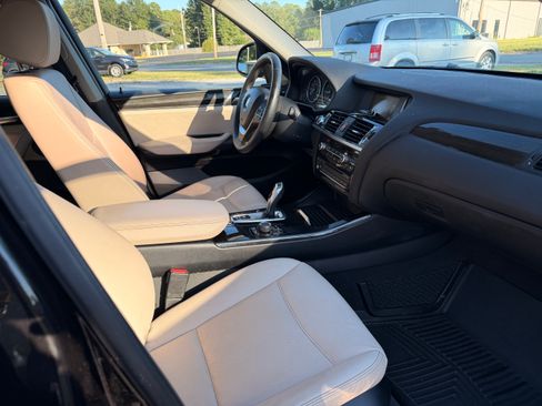 Used 2016 BMW X3 xDrive28i AWD/4WD image 11