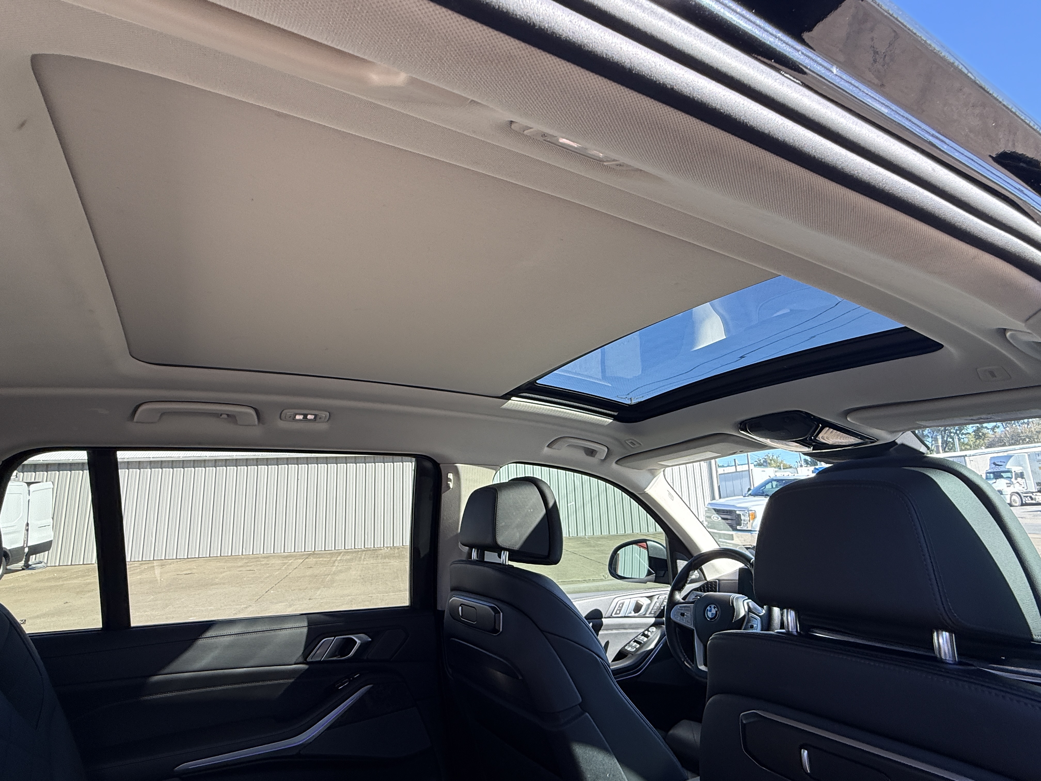 Used 2024 BMW X7 xDrive40i AWD/4WD image 12