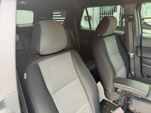 Used 2014 Ford Explorer 4WD Police Interceptor image 28