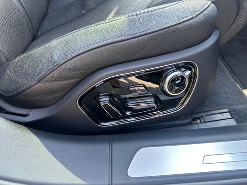 Used 2012 Audi A8 L 4.2 image 28