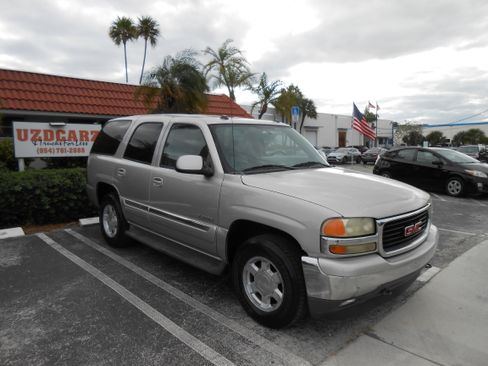 Used 2005 GMC Yukon SLT image 8
