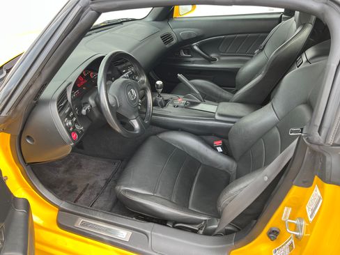 Used 2006 Honda S2000 image 17