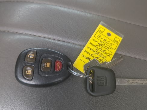 Used 2015 Chevrolet Express 3500 image 12
