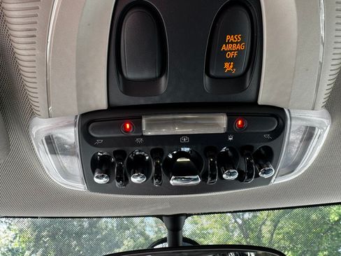 Used 2017 MINI Cooper S 4-Door Hardtop FWD image 31