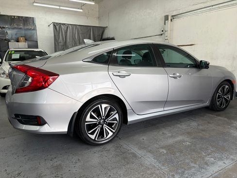 Used 2016 Honda Civic EX-T Sedan image 6
