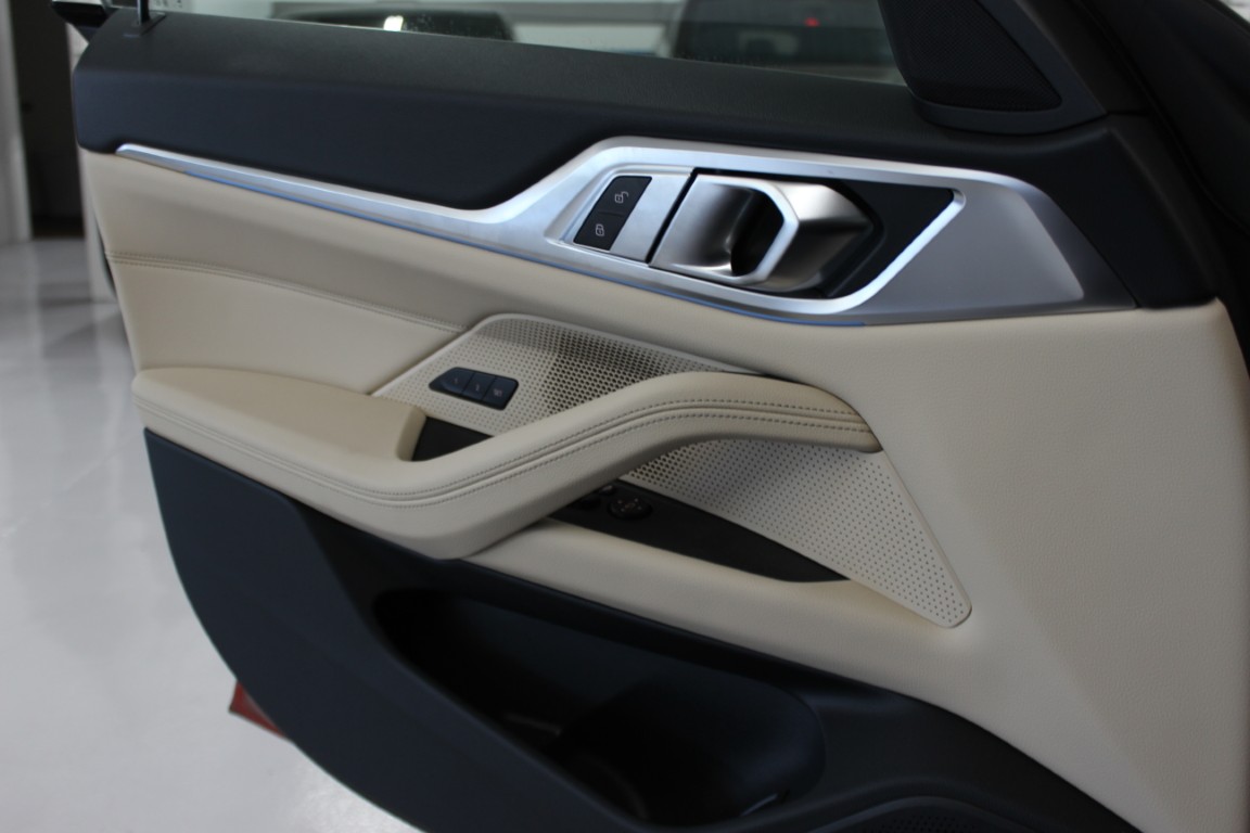 Used 2024 BMW i4 eDrive35 RWD image 25