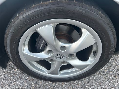 Used 2001 Porsche Boxster image 18