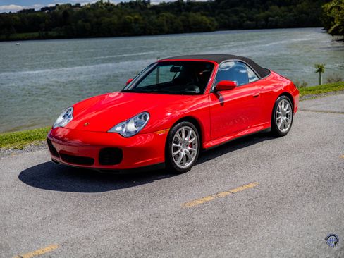 Used 2004 Porsche 911 Carrera 4S Cabriolet AWD/4WD image 35