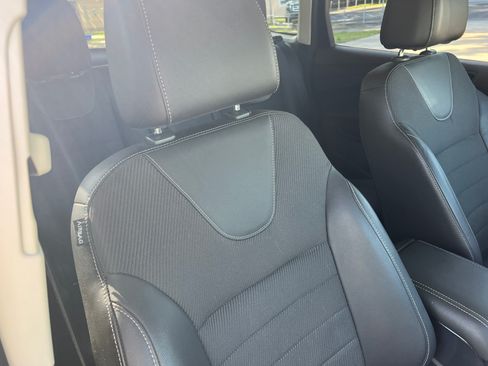 Used 2013 Ford Escape FWD Titanium image 15