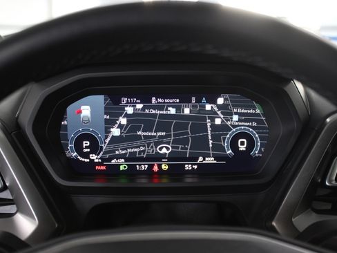 Used 2024 Audi Q4 e-tron Premium Plus image 28