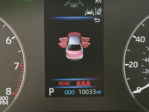 Used 2025 Toyota Corolla SE image 12