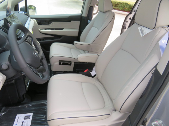 Used 2026 Honda Odyssey Touring image 29