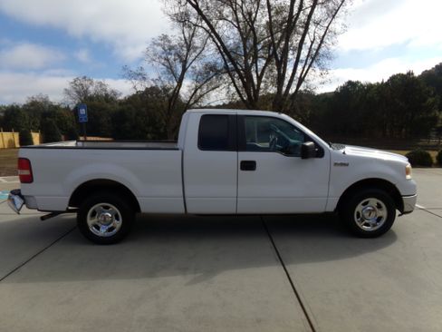 Used 2007 Ford F150 XLT image 6