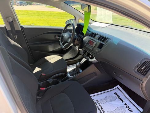 Used 2015 Kia Rio LX Sedan FWD image 20