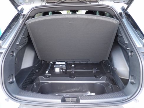 New 2026 Chevrolet Equinox EV LT image 36