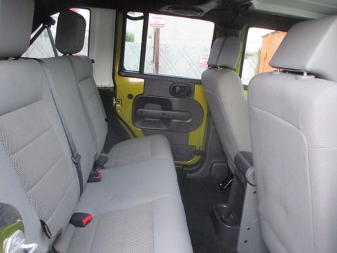 Used 2008 Jeep Wrangler Unlimited Sahara image 10