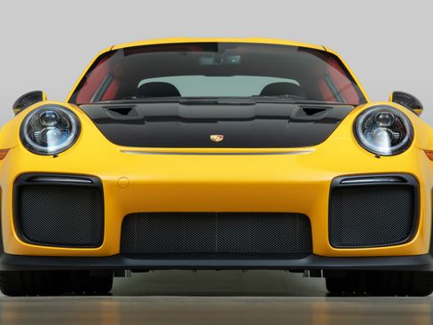 Used 2018 Porsche 911 GT2 RS image 17