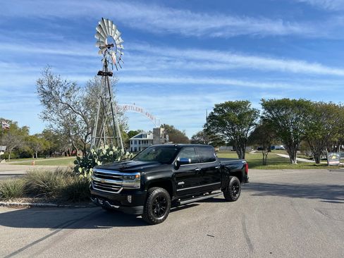 Used 2016 Chevrolet Silverado 1500 High Country image 1