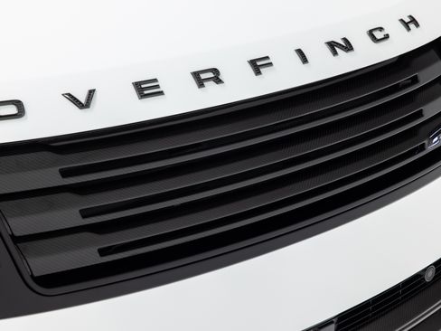 Used 2026 Land Rover Range Rover SE image 9