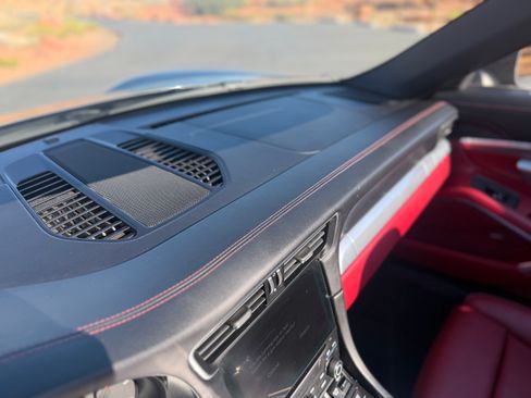 Used 2019 Porsche 911 Carrera Cabriolet RWD image 14