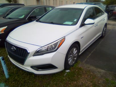 Used 2016 Hyundai Sonata SE