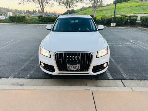 Used 2017 Audi Q5 Premium Plus image 3