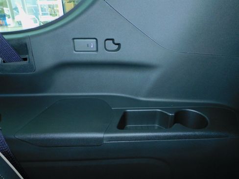 New 2026 Chevrolet Suburban Premier image 26