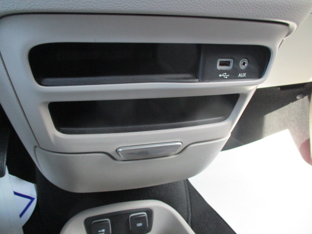Used 2018 Chrysler Pacifica Touring-L FWD image 52